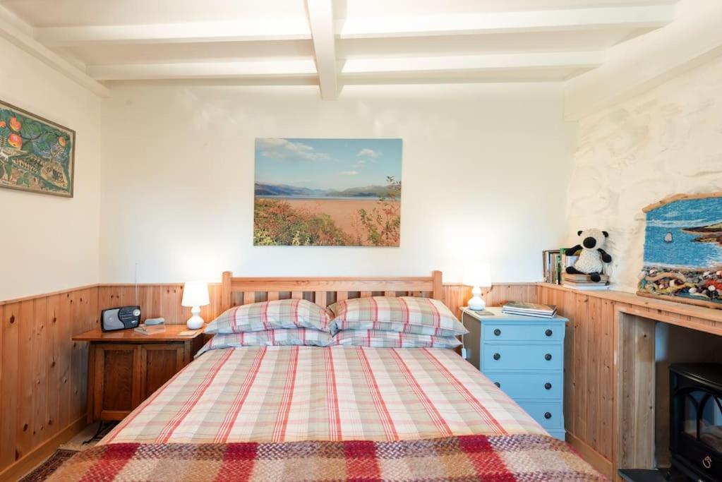 Traditional Stone Cottage With Sea Views In Snowdonia National Park Brynkir Bagian luar foto